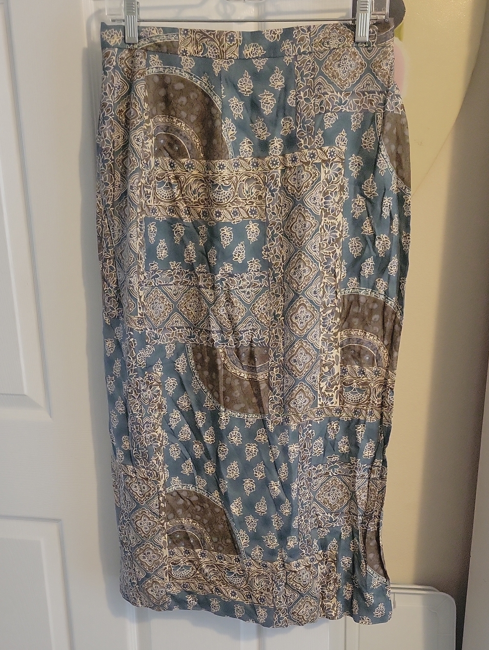 Talbots Sz12 Printed Maxi Skirt in Blue and Brown - Casual Boho wrap style